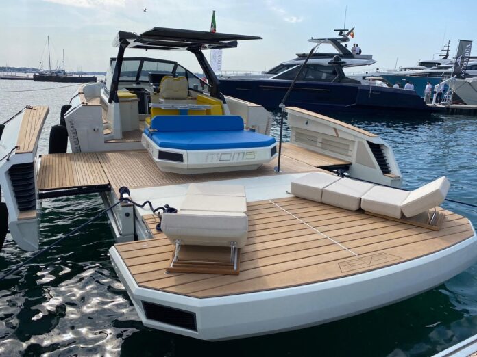 evo yacht naples boat show