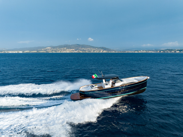 the Cannes Yachting Festival gozzo